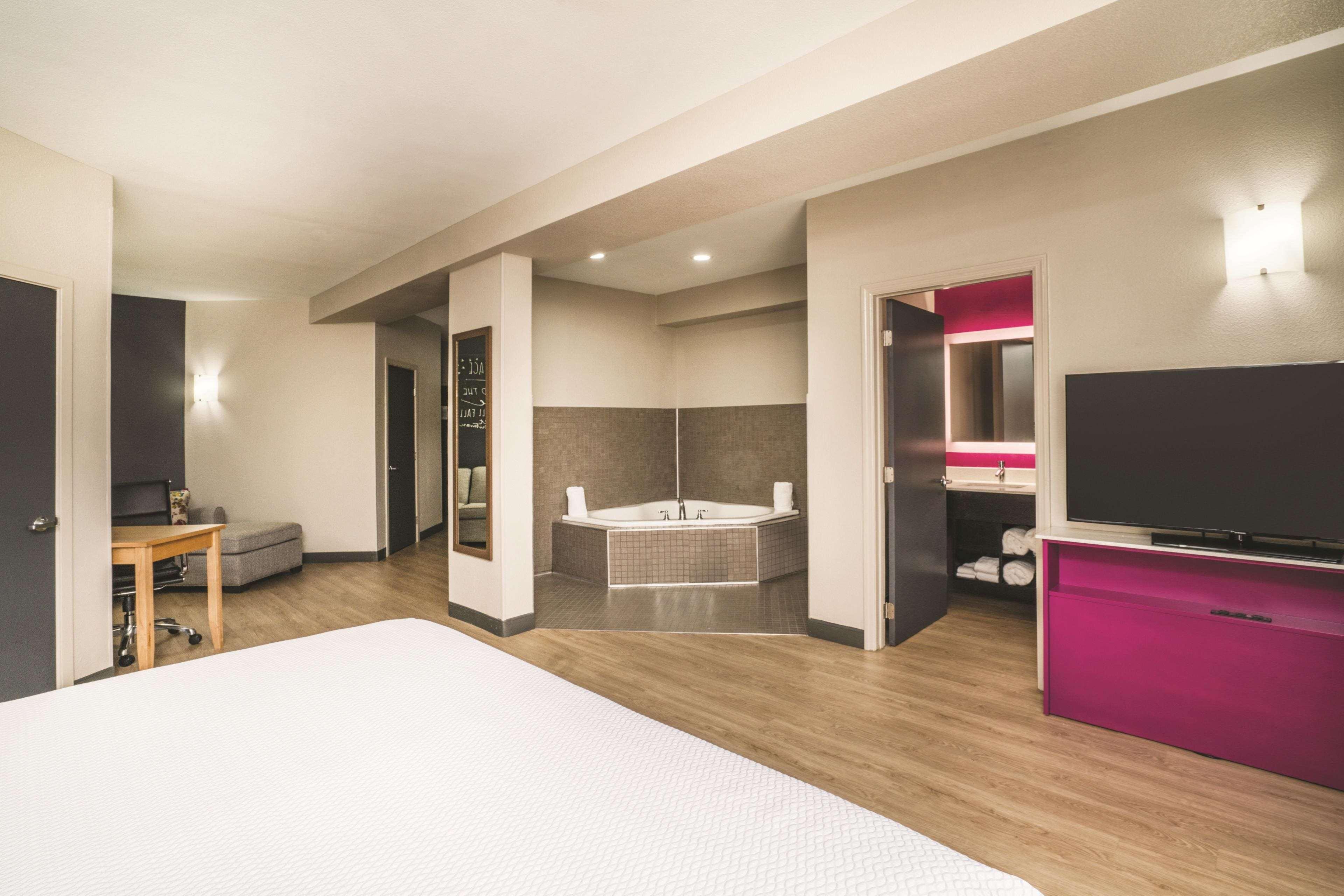 La Quinta By Wyndham Chattanooga-Hamilton Place Екстериор снимка